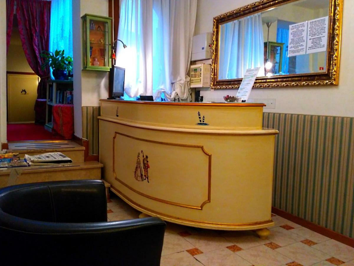 Hotel San Salvador Basic & Local 2 Stars Venedig
